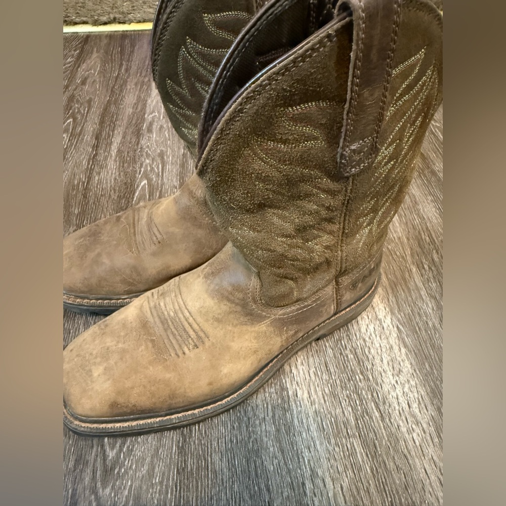 Ariat Brown Cowboy Boots